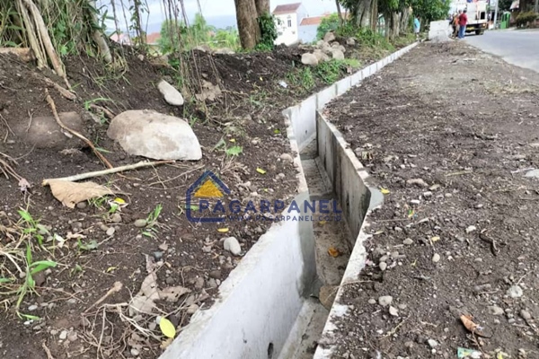 Distributor U-ditch Beton + Tutup di Kramat Jati Jakarta Timur